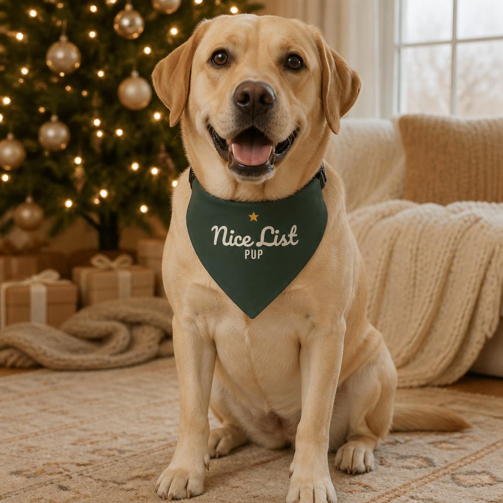 modelo:christmas-2026:ficha:nice-list-pup-dog-bandana-forest-green